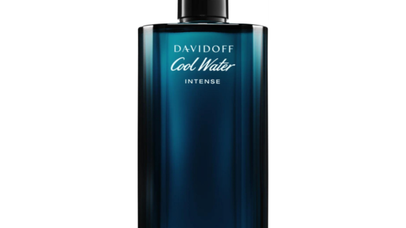 Explore the invigorating scent of Davidoff Cool Water Intense Eau de Parfum 75ml Spray