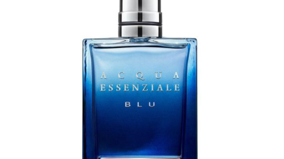 Salvatore Ferragamo Acqua Essenziale Blu Eau de Toilette 30ml Spray - Fresh and vibrant men's fragrance with aromatic notes for a refreshing scent experience.