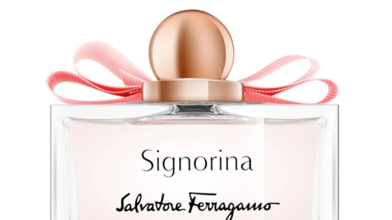 Salvatore Ferragamo Signorina Eau de Parfum 30ml Spray