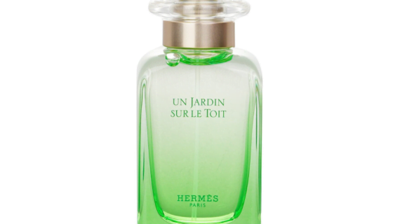 Discover the refreshing scent of Hermes Un Jardin Sur Le Toit Eau de Toilette 50ml Spray