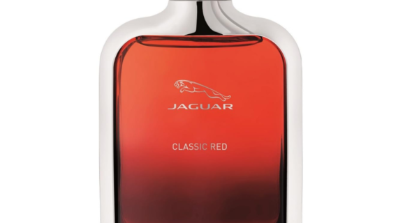 Jaguar Classic Red Eau de Toilette 100ml Spray - A bold and vibrant fragrance for men