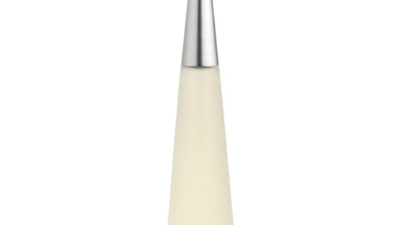 Issey Miyake L'Eau d'Issey Eau de Toilette 100ml Spray - a refreshing floral fragrance with notes of lotus