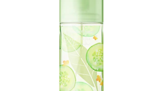 Elizabeth Arden Green Tea Cucumber Eau de Toilette 100ml Spray - Refreshing fragrance with cucumber and green tea notes for a revitalizing scent experience.