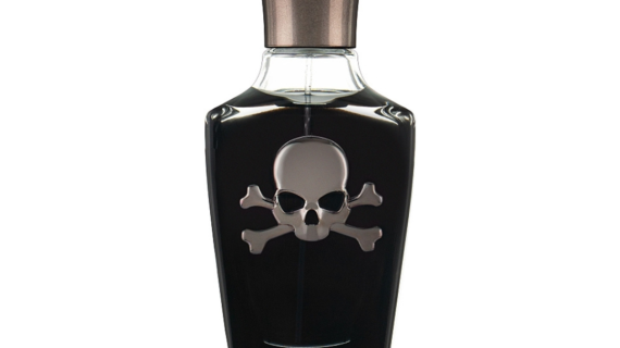 Police Potion For Him Eau de Parfum 50ml Spray - Captivating men's fragrance with notes of spice and freshness