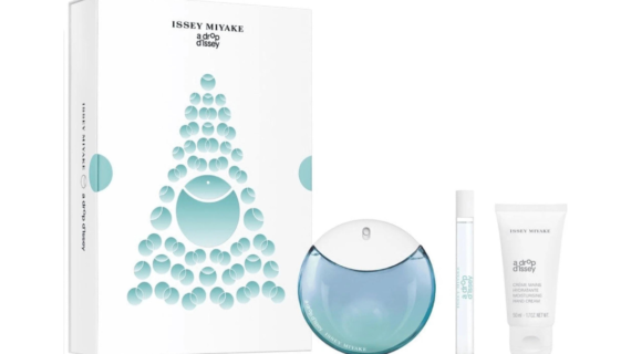 Issey Miyake A Drop d'Issey Gift Set featuring 90ml EDP Fraîche Spray