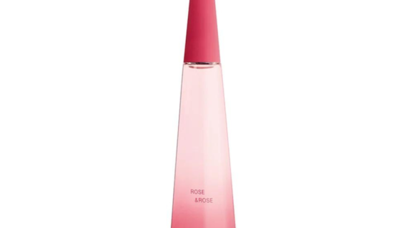 Issey Miyake L'Eau D'Issey Rose & Rose Eau de Parfum Intense 90ml Spray featuring a captivating blend of rose and floral notes