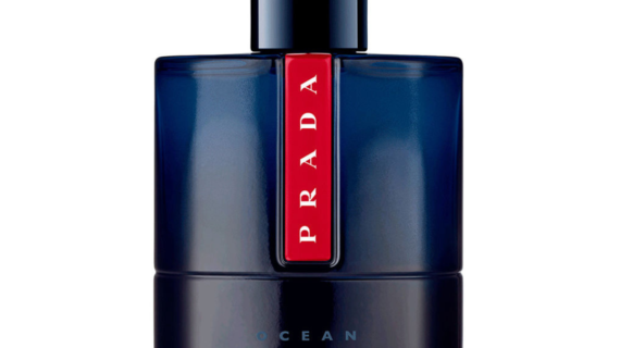 Prada Luna Rossa Ocean Eau de Parfum 100ml Spray - A refreshing men's fragrance with aquatic notes