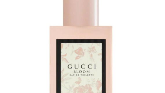 Gucci Bloom Eau de Toilette 30ml Spray - a floral fragrance featuring notes of jasmine and tuberose