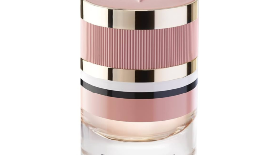 Trussardi Eau de Parfum 30ml Spray – Elegant floral fragrance with notes of citrus and wood