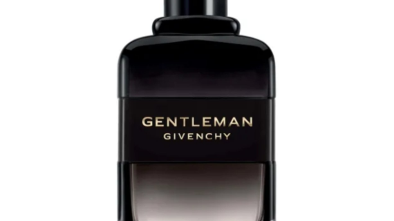 Givenchy Gentleman Eau de Parfum Boisée 100ml Spray - Elegant fragrance for men with woody notes