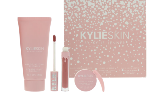 Deluxe Kylie Skin Gift Set featuring 120ml Cleanser