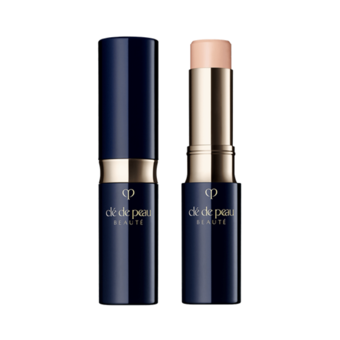 Clé De Peau Beauté Concealer SPF25 in Almond shade