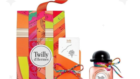 Discover the Hermès Twilly d'Hermès Gift Set: 50ml EDP