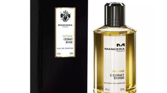 Luxury Mancera Intense Cedrat Boise Eau de Parfum 120ml spray offers a vibrant blend of citrus and woody notes for a refreshing and long-lasting scent.